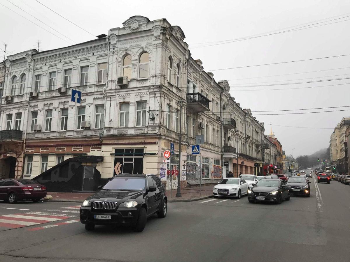 Great 144 Sq.M. Apartment In The Center Of Киев Екстериор снимка
