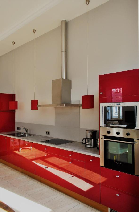 Great 144 Sq.M. Apartment In The Center Of Киев Екстериор снимка