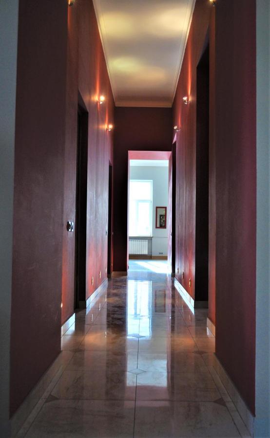 Great 144 Sq.M. Apartment In The Center Of Киев Екстериор снимка